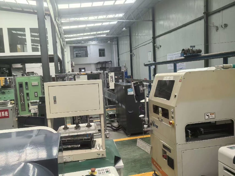 工业心脏的跳动：在郑州电缆技工学校解码PLC的硬核力量